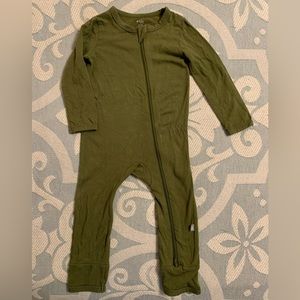 Kyte BABY romper footless zippered romper 12-18 mos in Olive